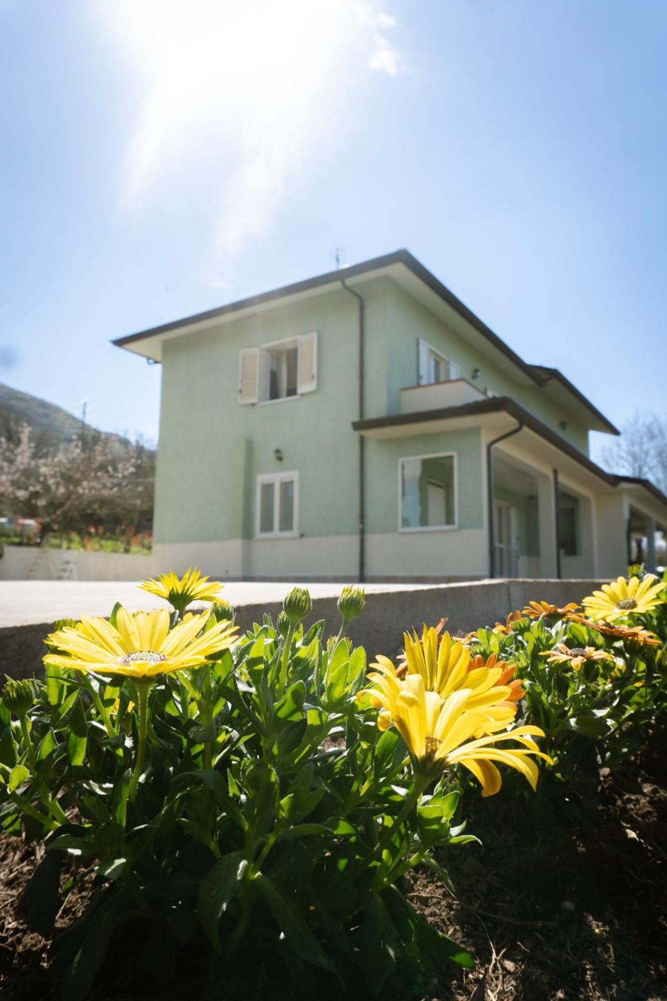 B&B Sardes Cervaro Exterior photo